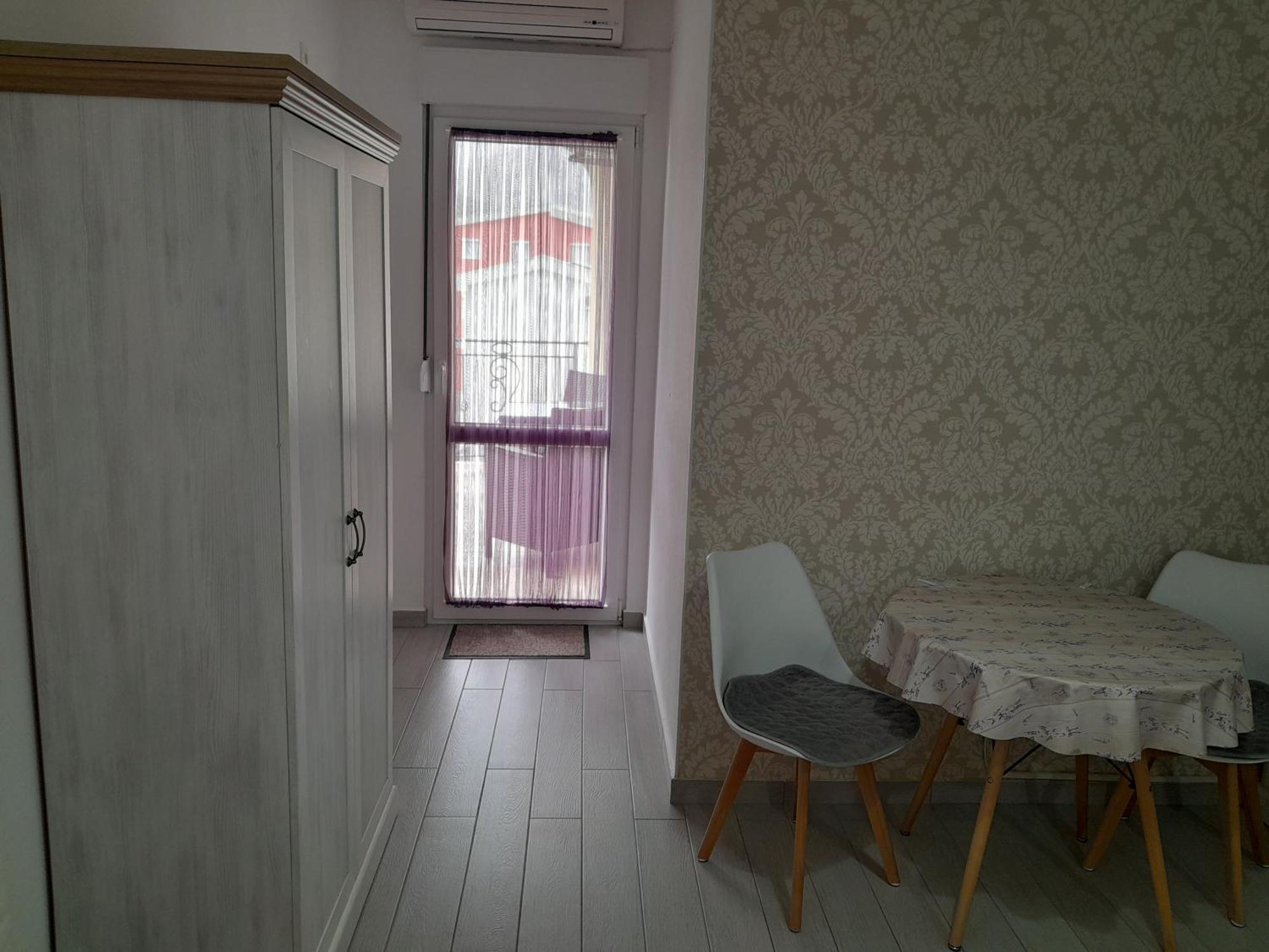 באר Apartments Aleksic מראה חיצוני תמונה