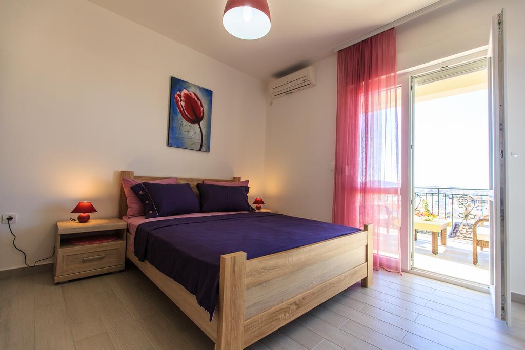 באר Apartments Aleksic מראה חיצוני תמונה