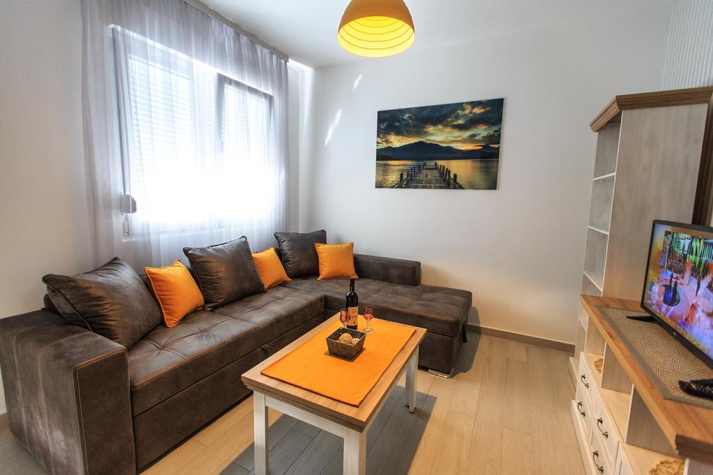 באר Apartments Aleksic מראה חיצוני תמונה