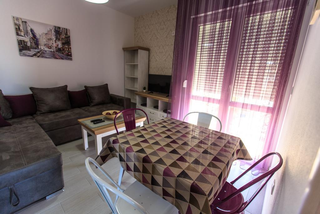 באר Apartments Aleksic מראה חיצוני תמונה